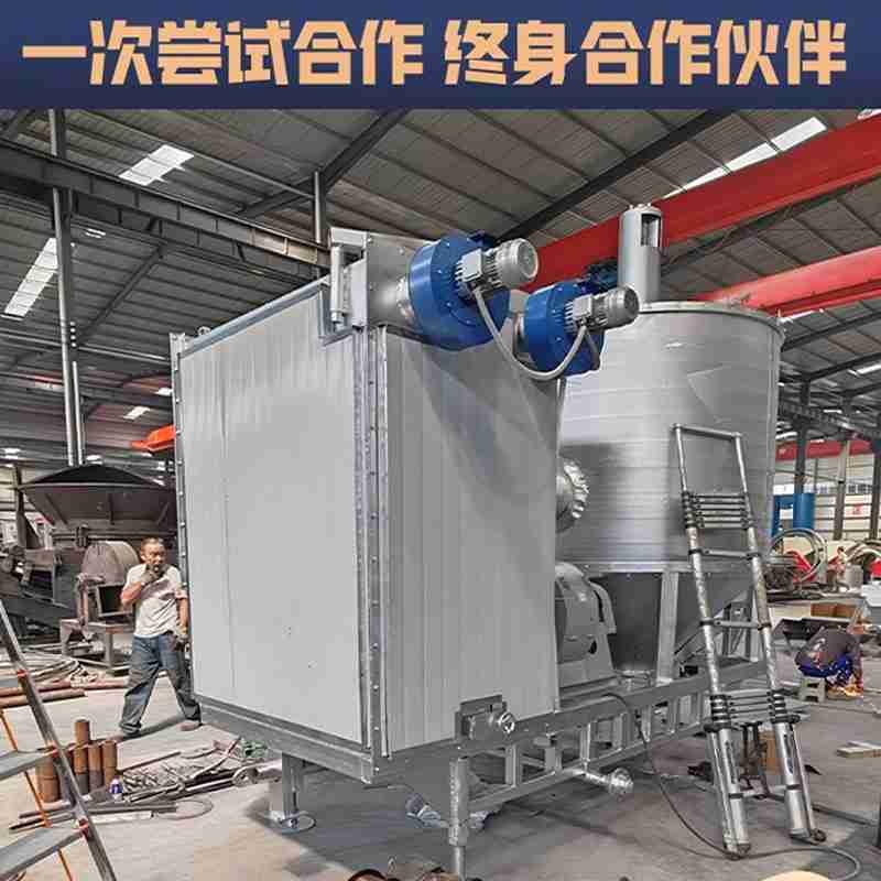 嘉黎县法院法官走进商铺向经营者开展优化营商环境法治宣传。记者 彭琦 摄